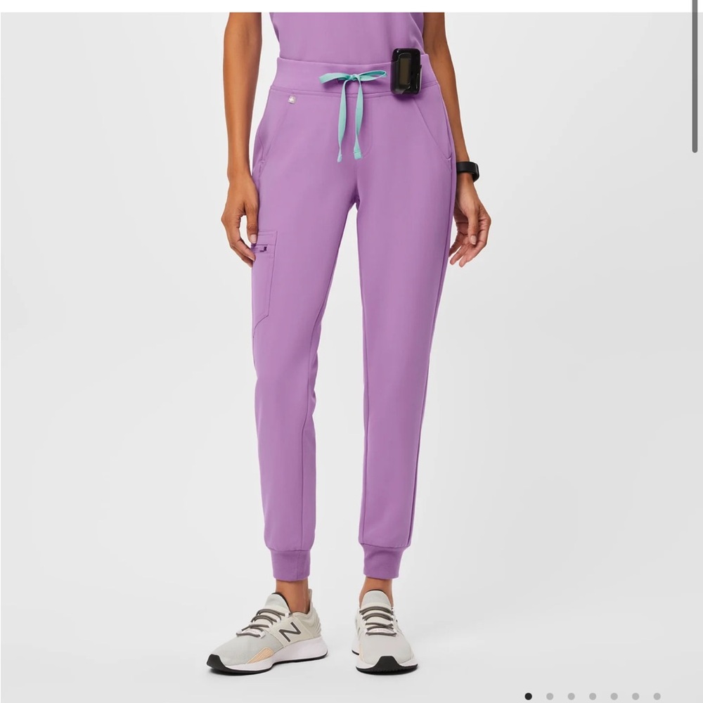 Figs Lilac Dawn Scrub Pants size small